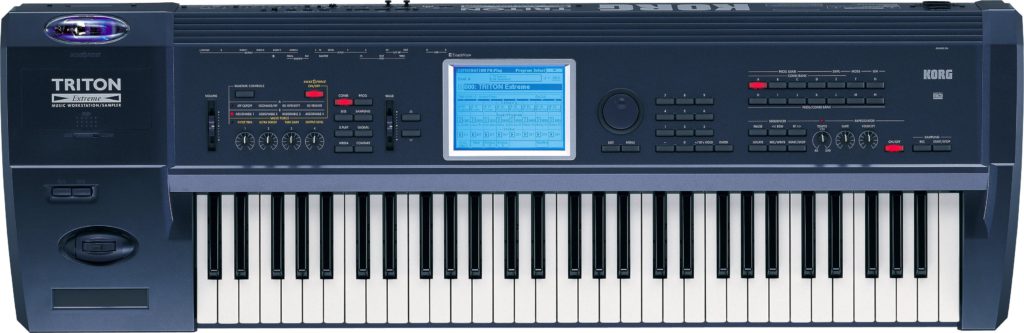 けいおん KORG TRITON Extreme 61 - 鍵盤楽器