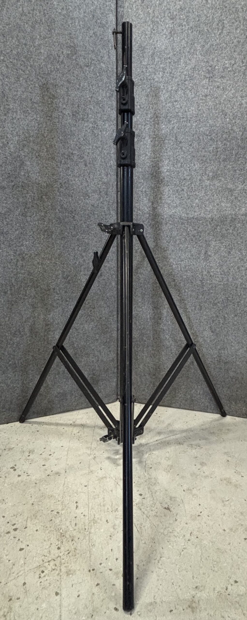 LSS6(ダボ式照明スタンド)